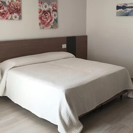 Oda ve Kahvaltı Stefania 3*