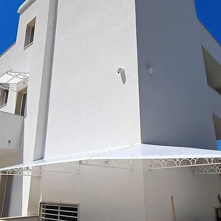 Stefania Bed and breakfast 3*