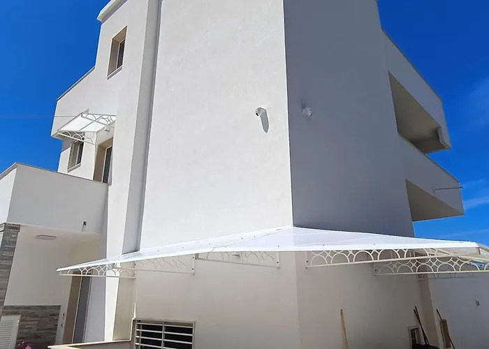 Stefania Bed & Breakfast 3*